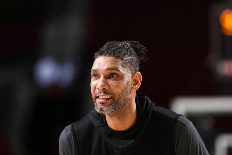 开云-石佛知天命🎂祝马刺五冠支柱、75大巨星邓肯50岁生日快乐！